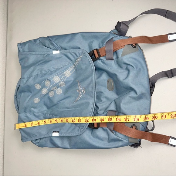 OSPREY Blue Backpack with Tan Straps - Picture 12 of 16